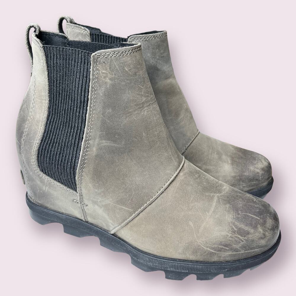 Sorel Joan of Arctic III Wedge Distressed Nubuck Booties